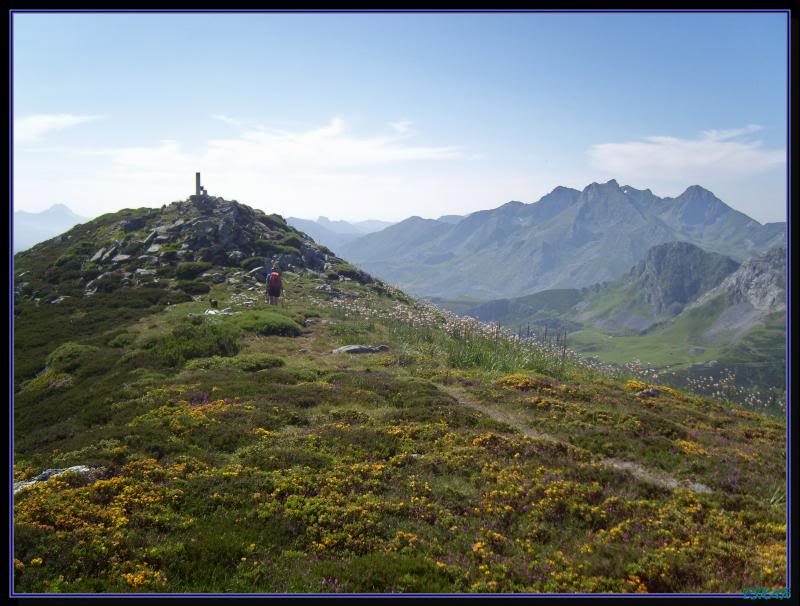 PEÑA DEL AGUILA 1867 MTS Y REMELENDE 1889 MTS DESDE PTº LAS SEÑALES AGUILAYREMELENDE88