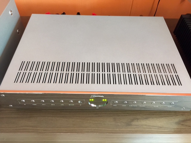 Burmester 051 integrated amp (SOLD) Image1-14