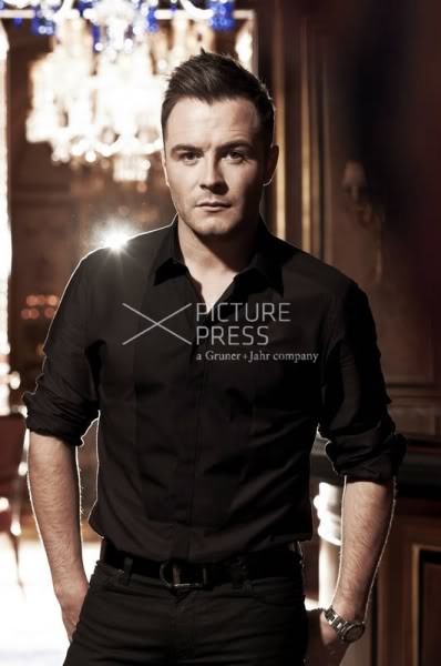 [210411]Photoshoot Shane Normal_westlife2011photoshoot39