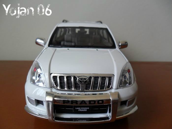 Toyota Land Cruiser Prado, escala 1:24 SAM_0569