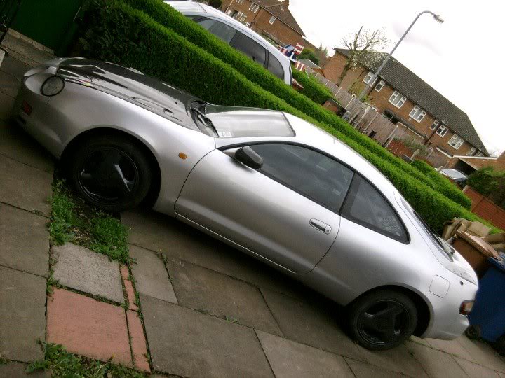 st205 gt4: carbon fibre spoiler and standard alloys in grey 206762_10150212665171180_509016179_8172562_5678800_n