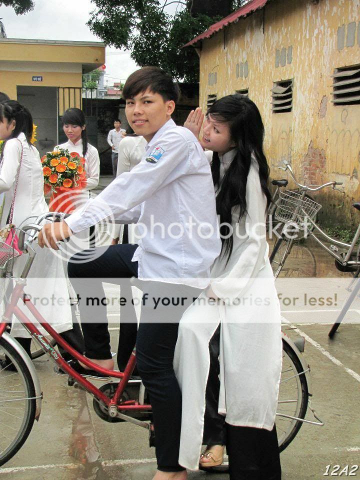 một vài tấm ảnh khóa 2009 - 2012  74781_410194079025192_72251570_n-1