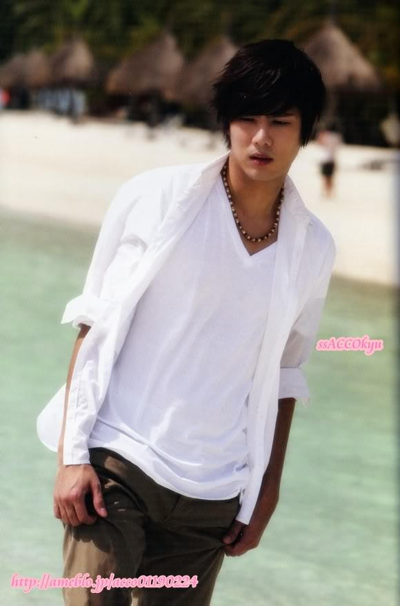 Kyu Jong & Young Saeng Summer & Love Photobook A787f52cfc5ce0668644f91b