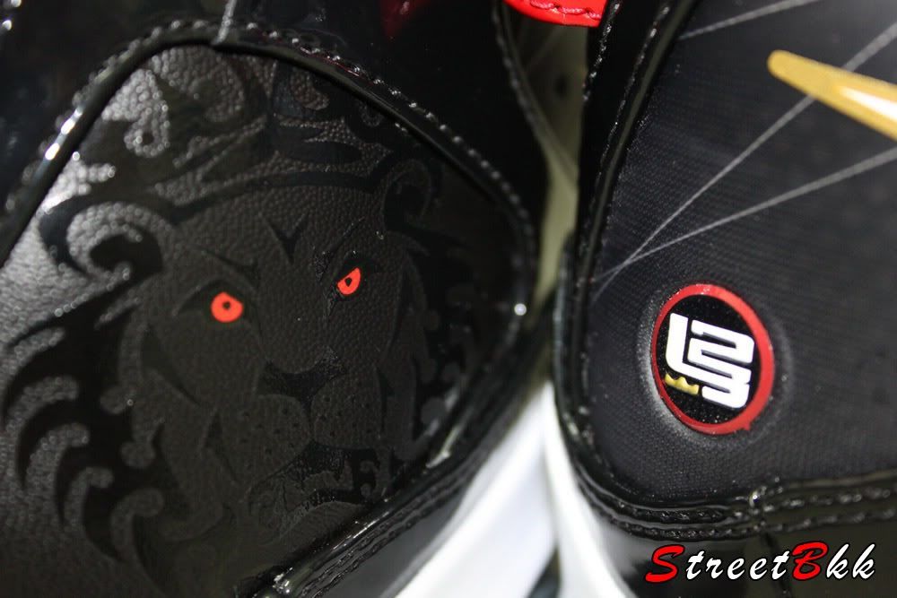 REVIEW !!! LEBRON VII P.S. BLACK/RED IMG_0513_resizecopycopy