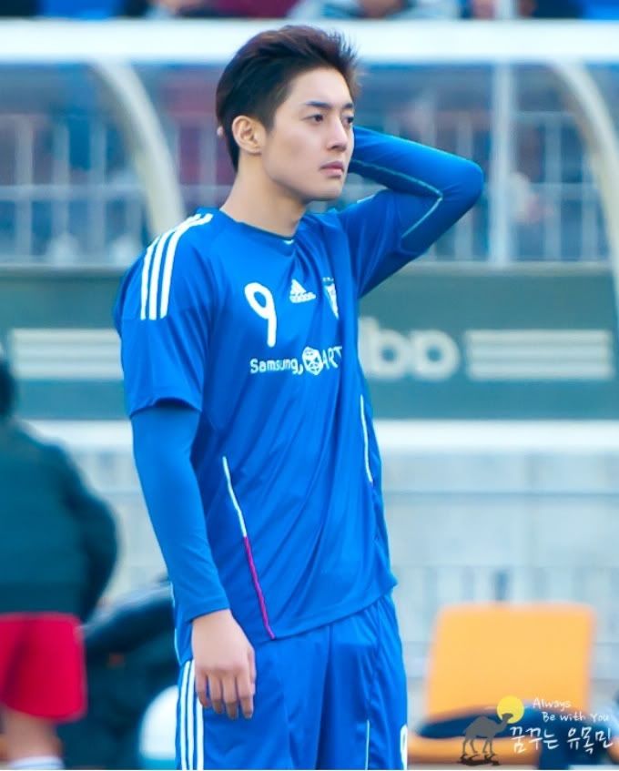 [HJL] FC MEN Soccer Match [24.04.11] (4)  B65011a02b58ab57d9f9fdbe