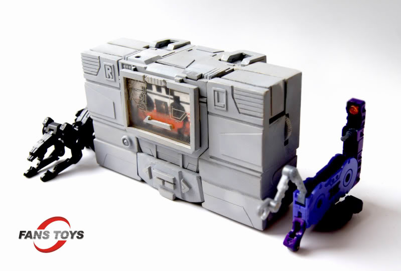 Soundwave by FANS TOYS 1311174662_DSC08119-6