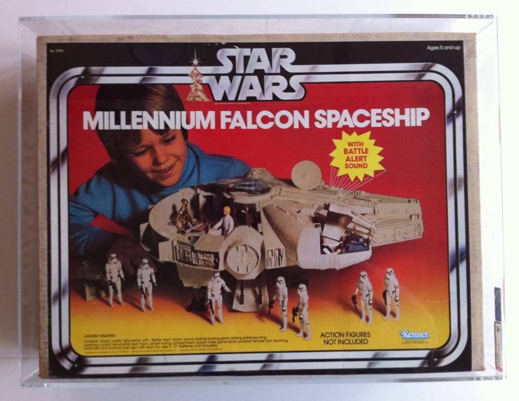 A few images of my collection MillenniumFalcon1