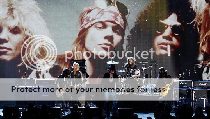 [REUNION STARTS NOW] Guns N' Roses - Escriban lo que quieran. - Página 31 Gnr2012