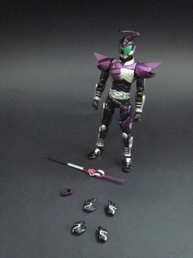 SHF Kamen Rider Sasword IMG_0013