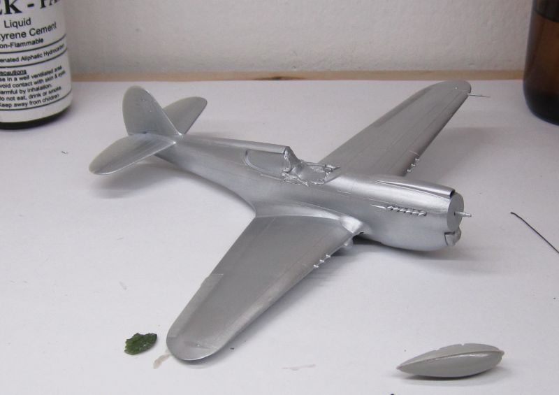 P 40 E Hasegawa 1/72 IMG_1274