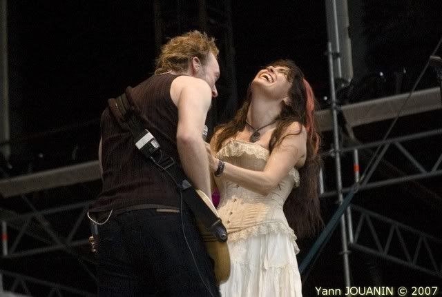 Pictures of the band Within_Temptation_Hellfest_2007-24