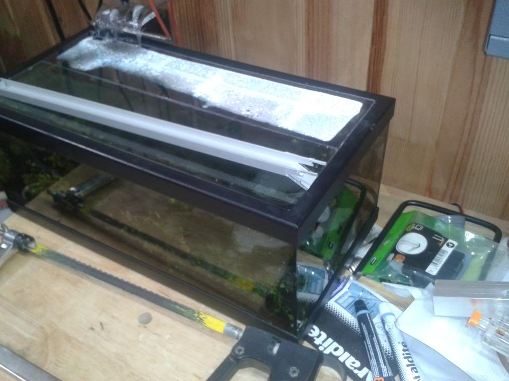 Lampara led refrigerada por agua. 2014-06-03155712_zpsea6f7196