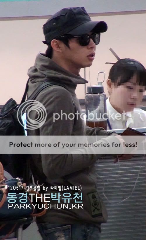 FOTOS "Aeropuerto Gimpo" - Yoochun (17/05/2012) 005