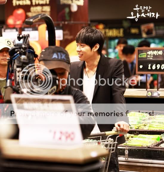 FOTOS "Rooftop Prince" Galeria Oficial (15/05/2012) 1twuw0