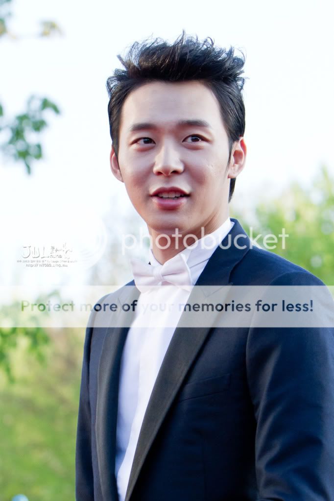 FOTOS "48th BaekSang Arts Awards" - Yoochun (26/04/2012) parte 6 2r4o3k3