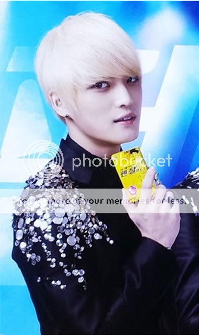 FOTOS "Penzal Q" Anuncios en el metro - JYJ (11/05/2012) parte 2 6ee96f82gw1dsmqzbfanoj