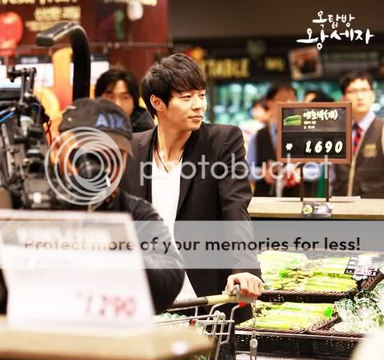 FOTOS "Rooftop Prince" Galeria Oficial (15/05/2012) Nqqlua