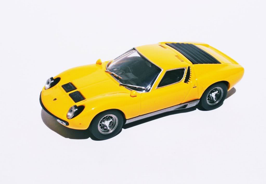 Lamborghini Miura P400 - 1/43 SANY0014