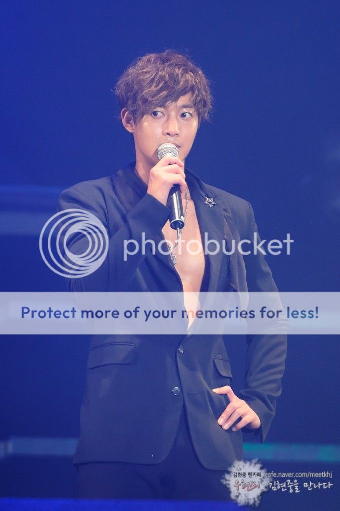 Kim Hyun Joong ~ 2012 Asian Fan Meetings - Page 22 20120729_09