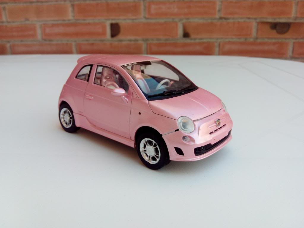 Fiat Abarth 500 "Barbie Edition" IMG_20140428_143509_zpsdcdbdfb0