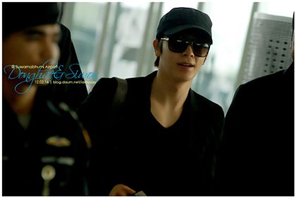 ♕[BSB] Donghae - Aeropuerto Fb12