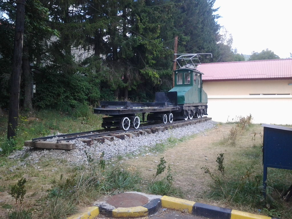 LOCOMOTIVA ELECTRICA DE ECARTAMENT INGUST BO-BO NR. 1524/1913 BUSTENI Fotografie0025