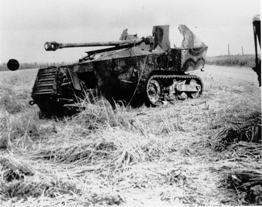 Leichter Reihenwerfer (16 Rohre) Auf SOMUA MCG S307 (f) . Brach Model, 1/35, ref BM 065. Kit résine. Sanstitre1-1