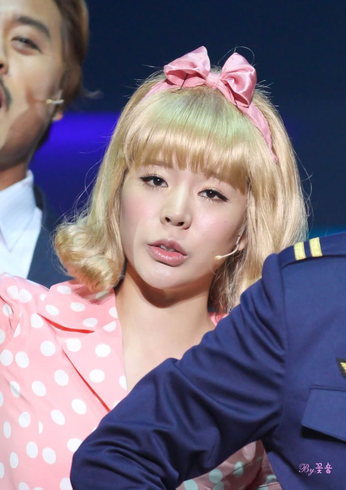 [PICS/GIFT/VIDS](¯`•♥ SUNNY-LEE SUNKYU 써니 ♥•´¯)  - Page 11 DqLXk