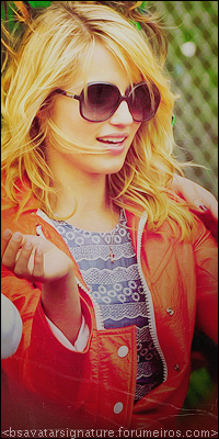 Dianna Agron --1