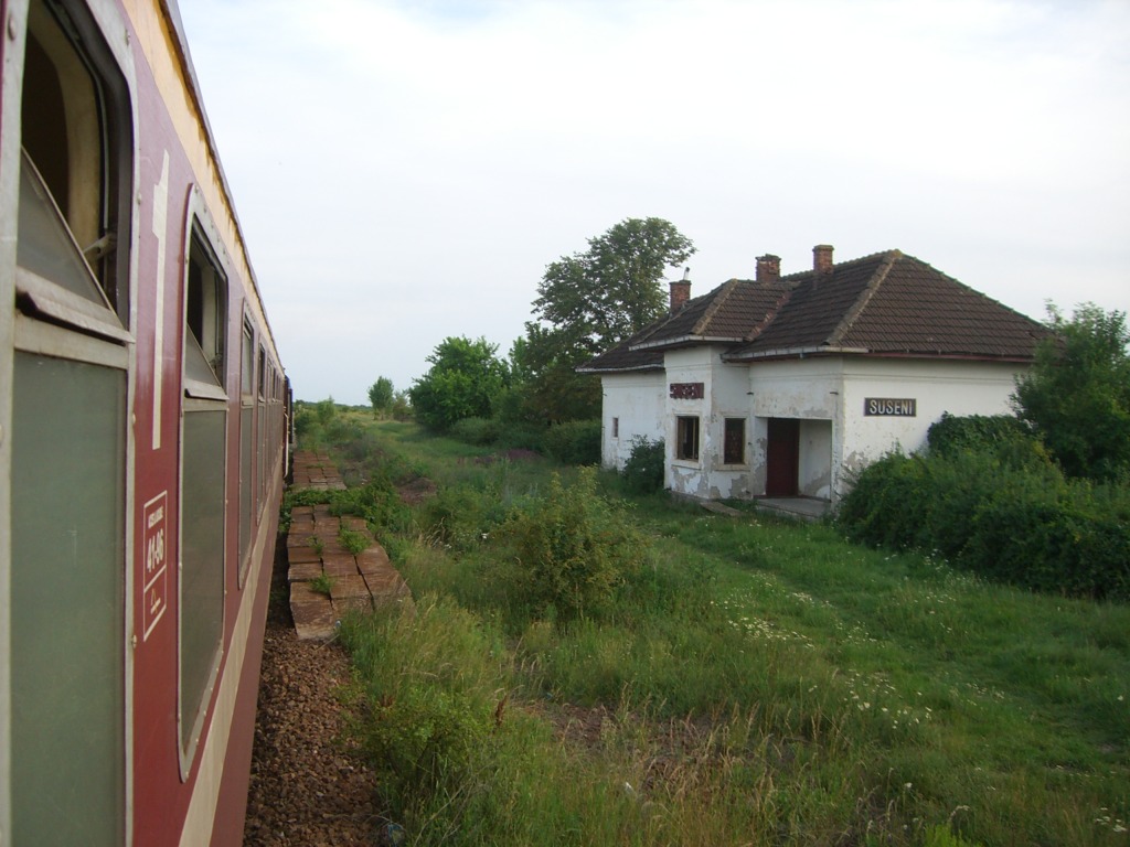 101 : Bucuresti Nord - Titu - Pitesti - Piatra Olt - Craiova - Pagina 3 CIMG8575-1