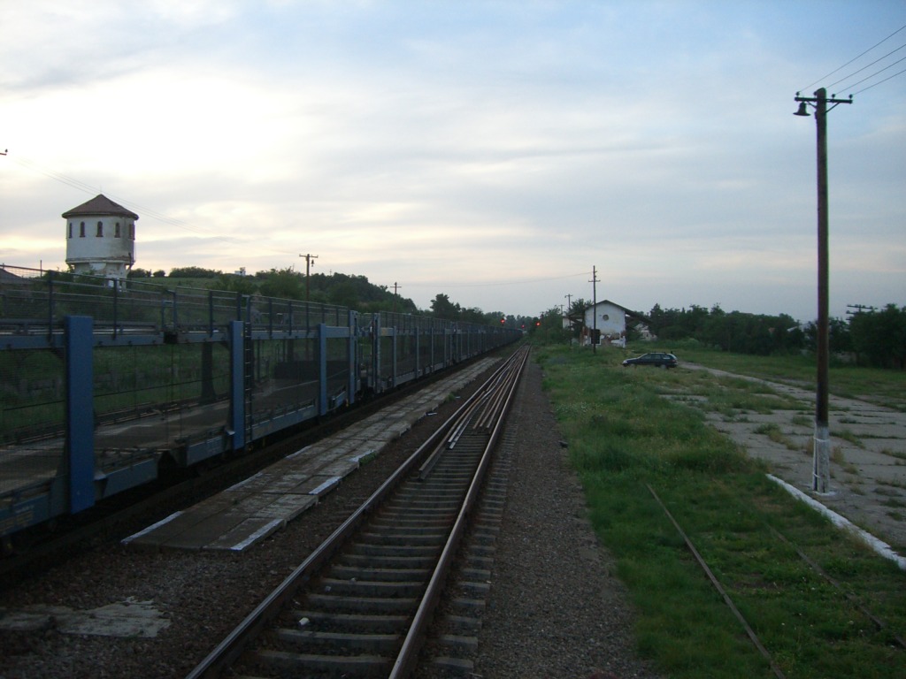 101 : Bucuresti Nord - Titu - Pitesti - Piatra Olt - Craiova - Pagina 3 CIMG8586-1