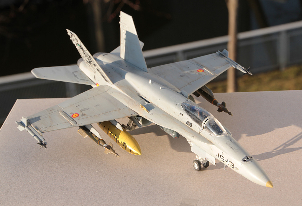 EF-18A Hornet de l'Ala-15 Ejercito del Aire - Revell 1/48 IMG_6720_1_1_zpsfd64e056