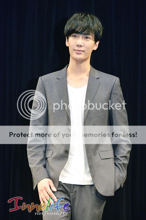 Zepp Presents Park JungMin / ROMEO theatrical tour 2013 A0da1f338744ebf817213114d8f9d72a6159a787_zps3c64fafb