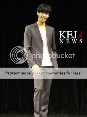 Zepp Presents Park JungMin / ROMEO theatrical tour 2013 Fd6b3c2eb9389b50cac6f4728435e5dde7116e0b_zps98ae895b