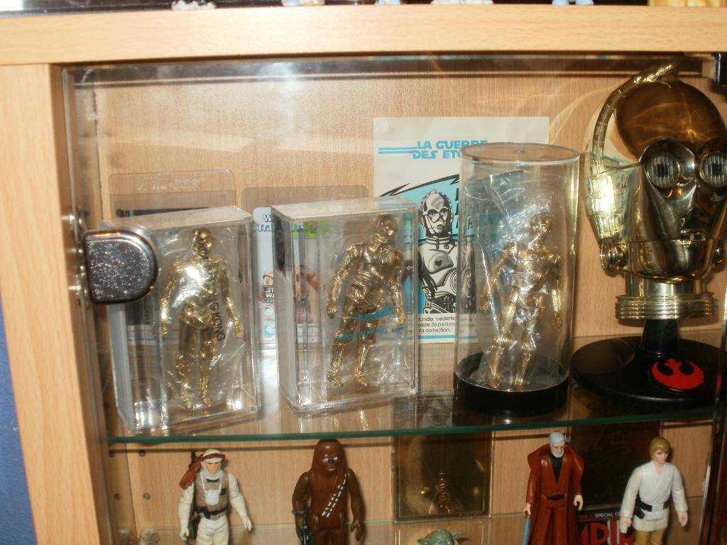 Vintage C-3PO & Loose Display New Items added 08/10/12 264