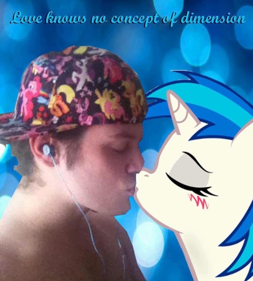 Epoch After Dark Presents: BRONIES PICTUREOFTHESUPREMECOMMANDEROFGAY_zps8a9fee13