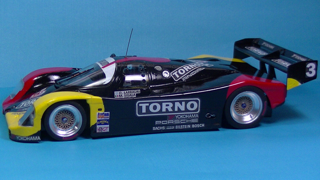 MT: PORSCHE 962 BM CHASIS #004 TORNO 24 HS DAYTONA 1990 Revell 1/24 PIC_0339_zpsz2163mtl