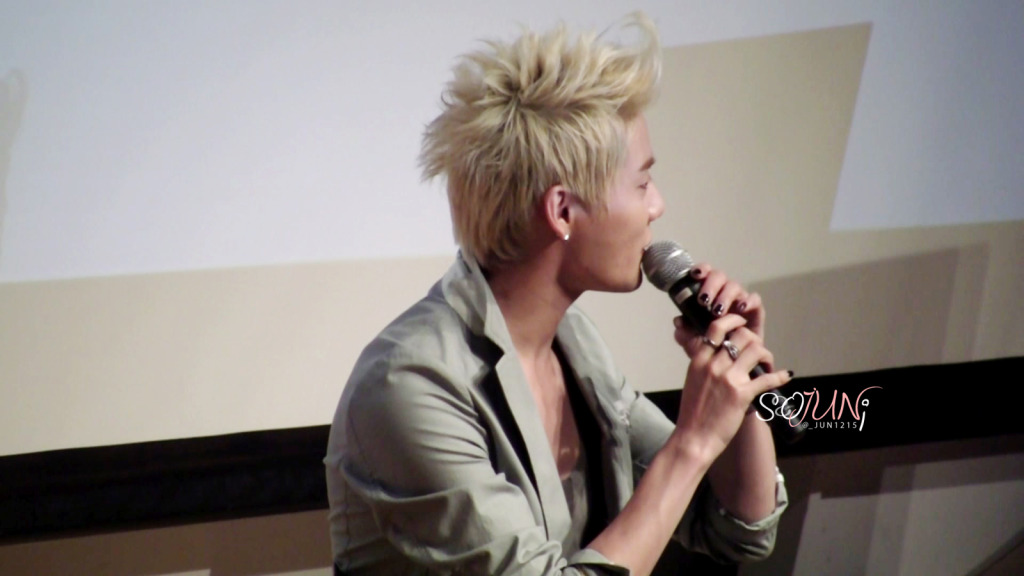 [2012.06.02][Pics] XIA Junsu - TARANTALLEGRA Fansign Event 674c5d54