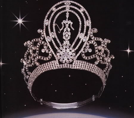 NEW MISS UNIVERSE 2016 CROWN  Crown2_129_8781