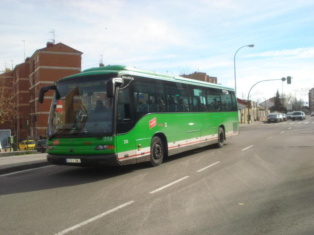 Empresa Llorente (Grupo Avanza - ADO) - Página 2 DSC01143_zps61ed5c2d