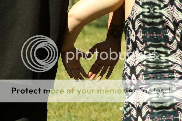 Engagment/family pics Photobucket-4554-1341363972453