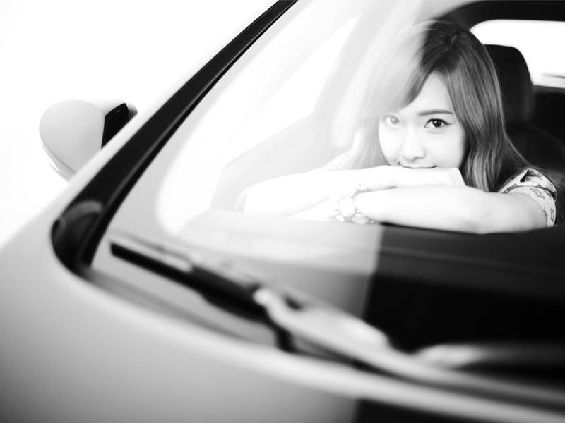 Jessica @ Hyundai i30  08