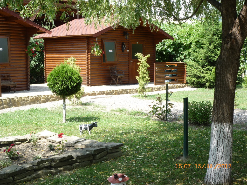 Camping Trotus Valley -Camperland ,Darmanesti ,jud. Bacau TurRomania471