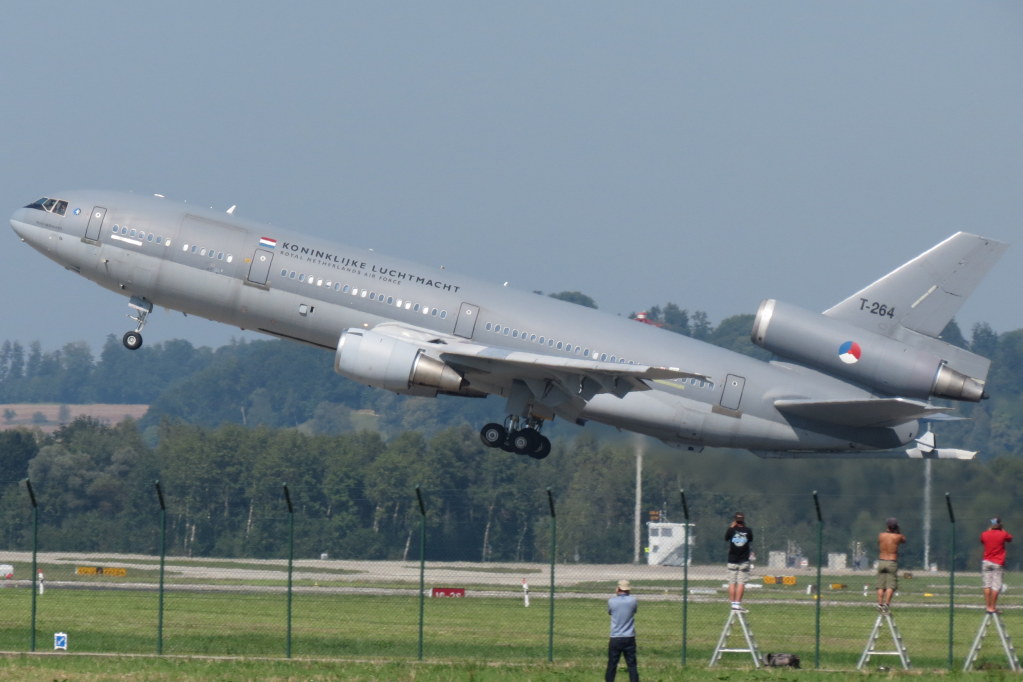 [LSZH] ZRH 09/09/12 T-26430