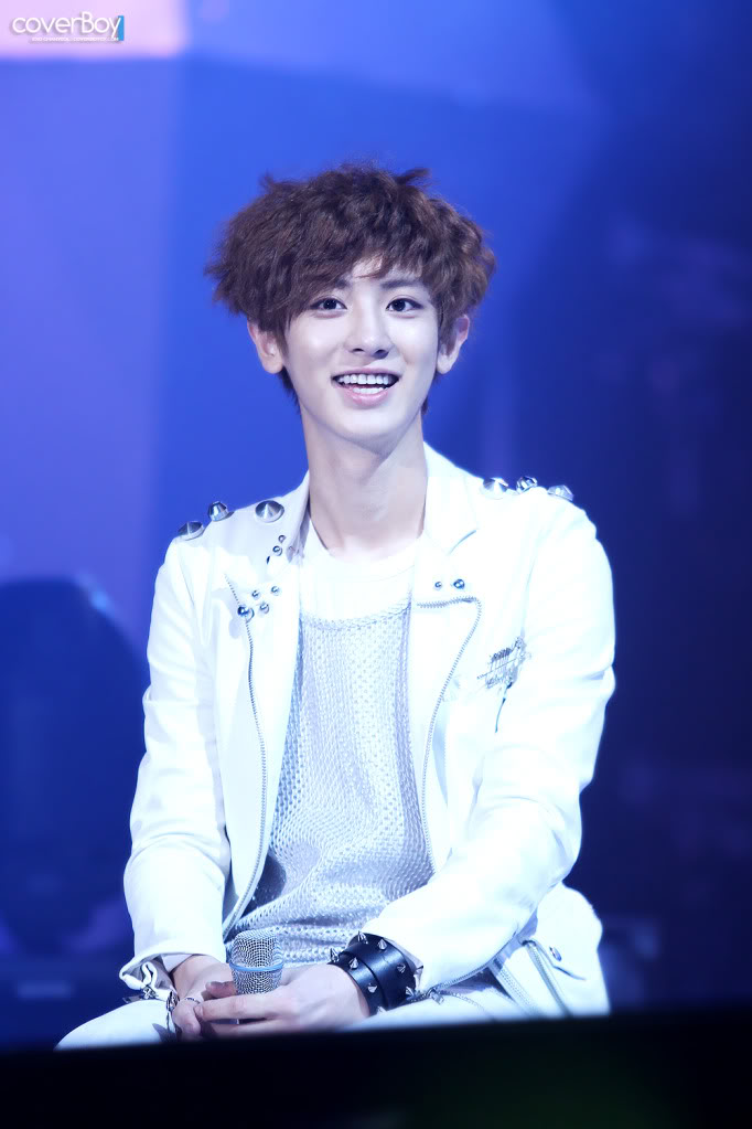 [PICS] 120331 ChanYeol @ Showcase in Seoul Tumblr_m33l1uwQIq1qg9zoro1_1280