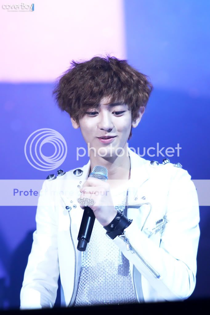 [PICS] 120331 ChanYeol @ Showcase in Seoul Tumblr_m33l1uwQIq1qg9zoro2_1280