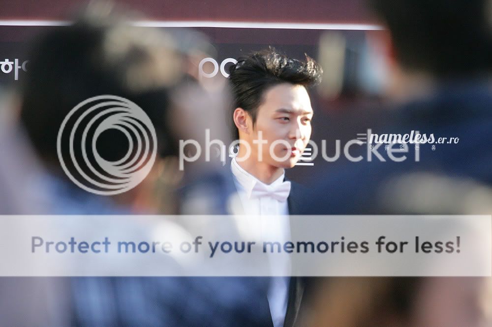 FOTOS "48th BaekSang Arts Awards" - Yoochun (26/04/2012) parte 4 0011-1-1