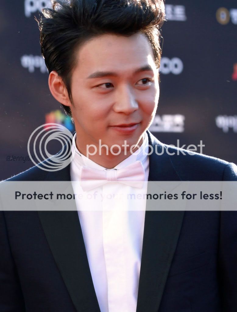 FOTOS "48th BaekSang Arts Awards" - Yoochun (26/04/2012) parte 2 0025