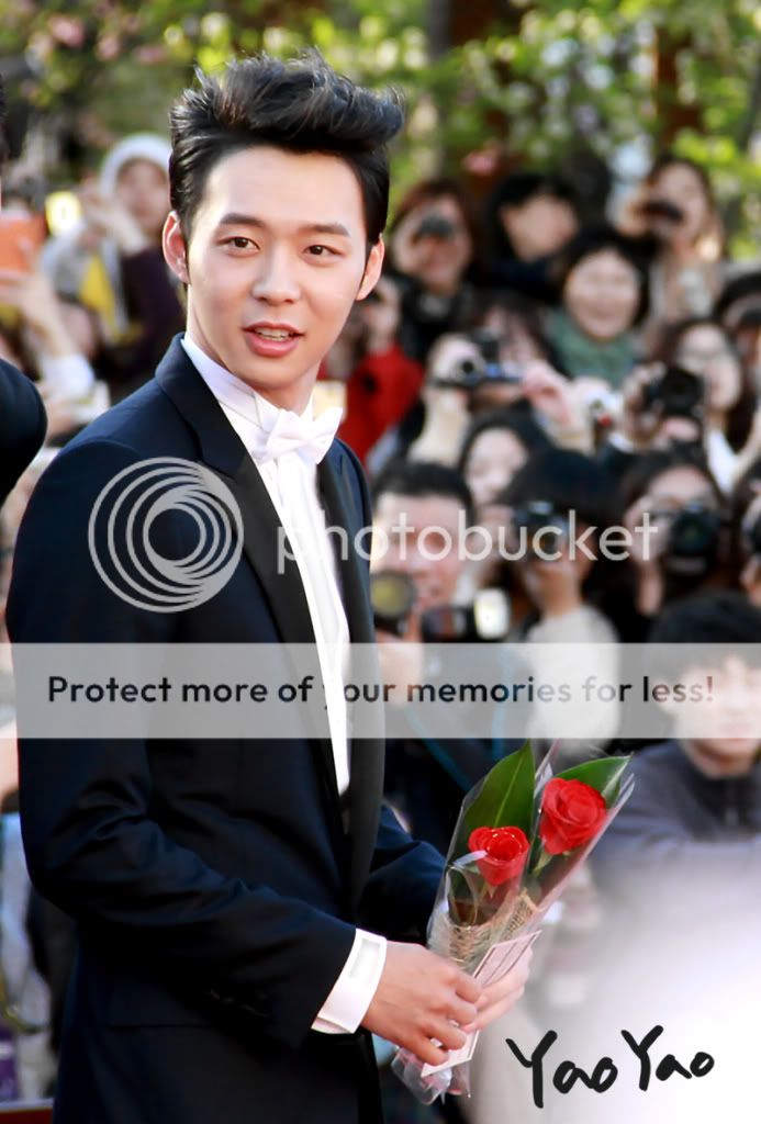 FOTOS "48th BaekSang Arts Awards" - Yoochun (26/04/2012) parte 3 0049-1