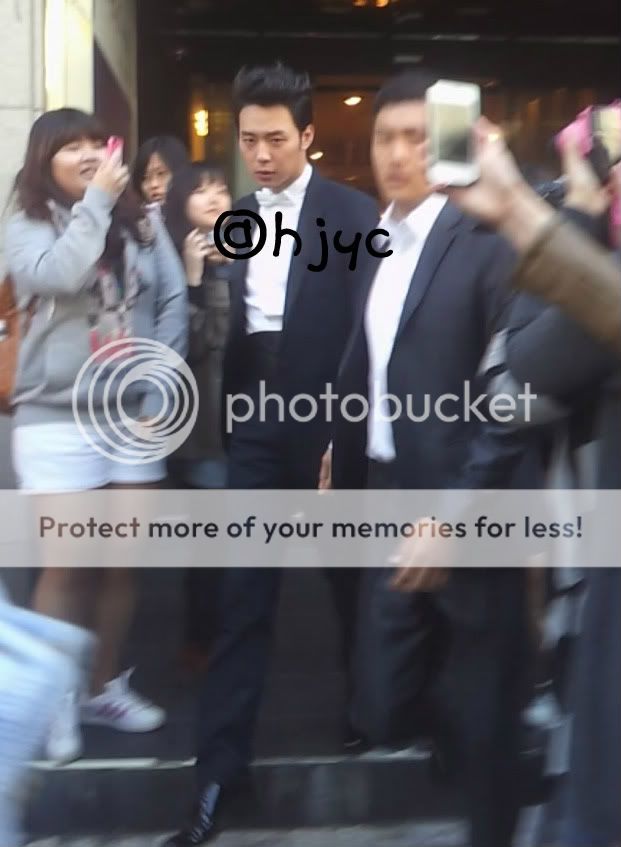 FOTOS "48th BaekSang Arts Awards" - Yoochun (26/04/2012) parte 3 0054
